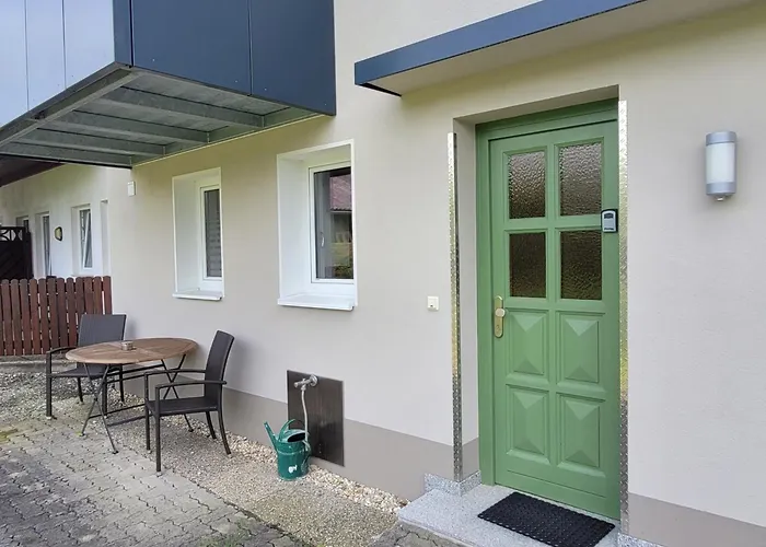 Apartmenthausmannstaetten