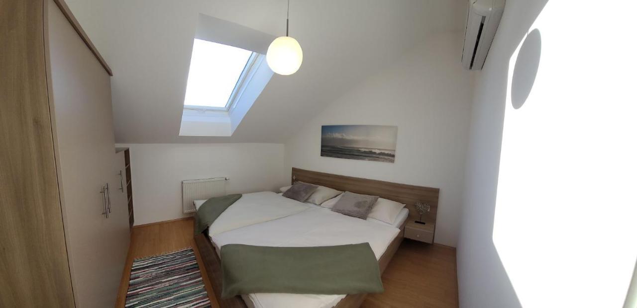 Apartmenthausmannstaetten Hausmannstatten