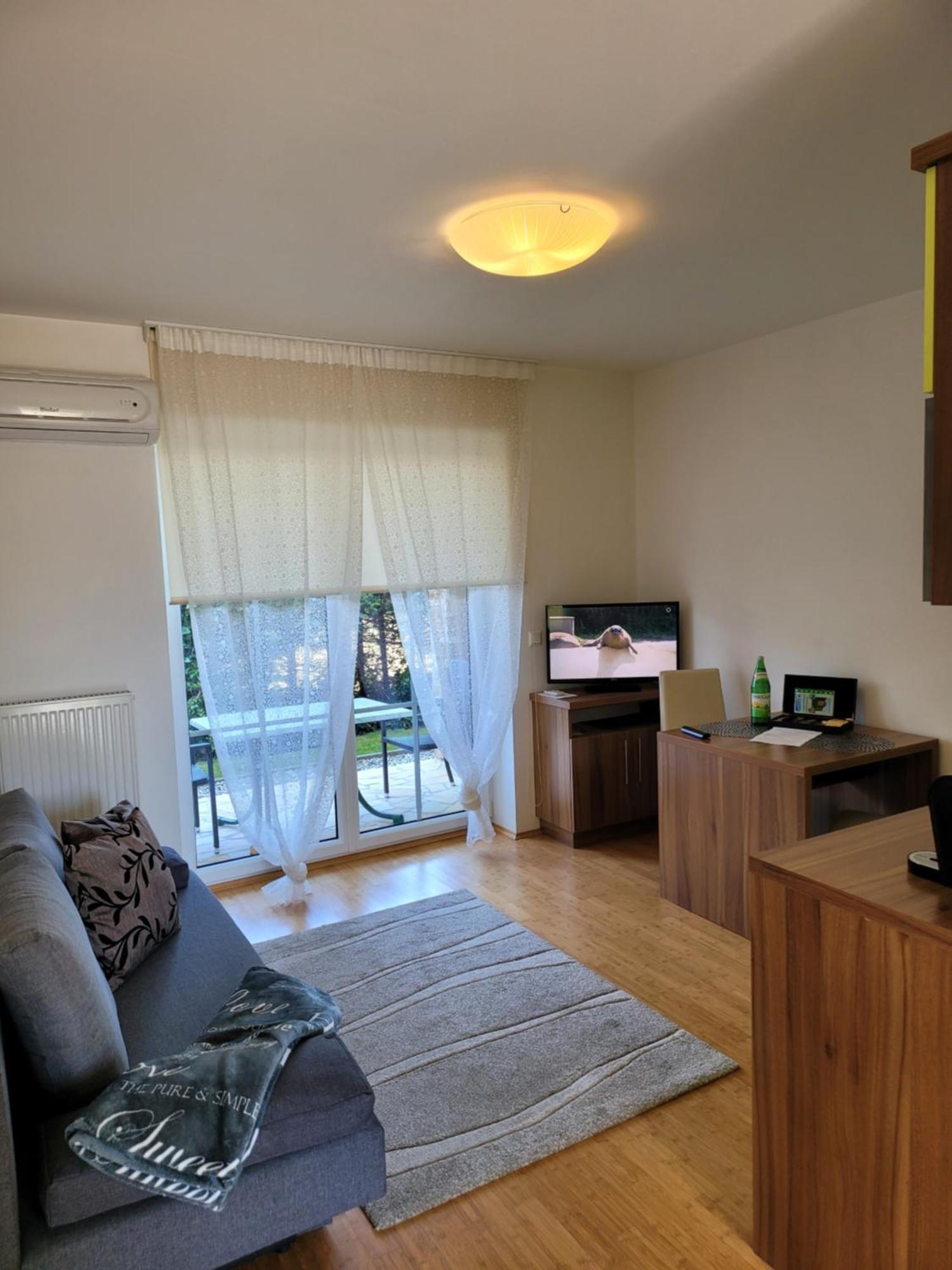 Apartmenthausmannstaetten * Hausmannstatten