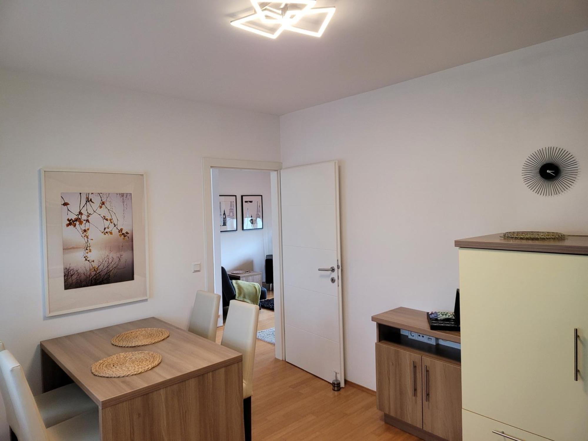 Apartmenthausmannstaetten