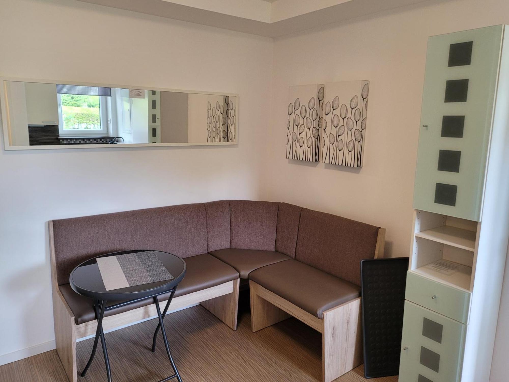 Apartmenthausmannstaetten Apartamento *